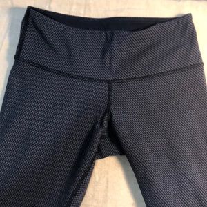 Lululemon Wunder Under legging size 2 (long)